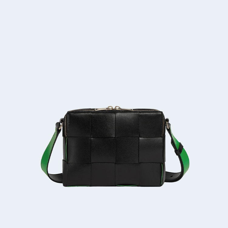 보테가 베네타 패러킷 카세트 카메라백